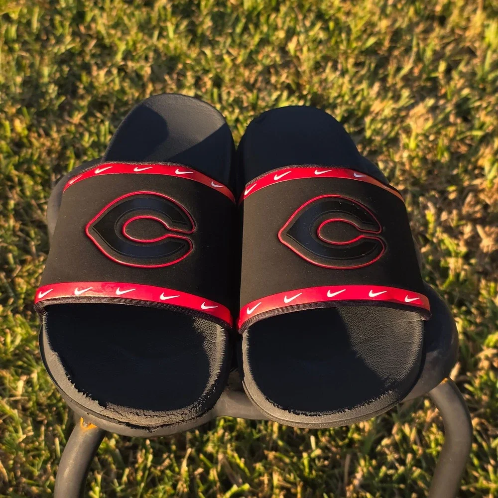 Nike Offcourt MLB Cincinnati Reds Slides Mens Black Red Revive Foam Sandals